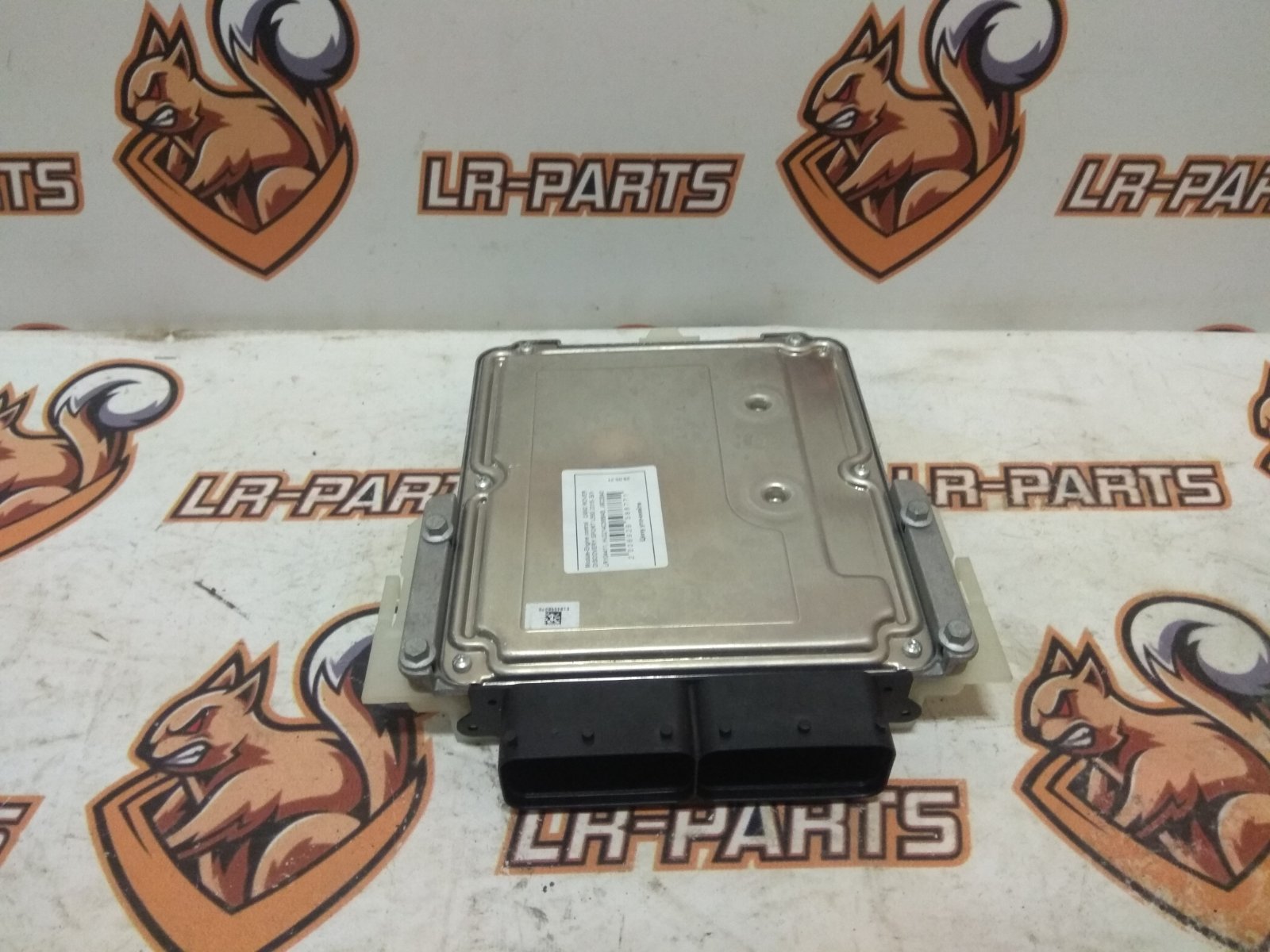 LR104411 Module-Engine control LAND ROVER DISCOVERY SPORT L550 2015- Used cost 170 € in stock 1 pcs.