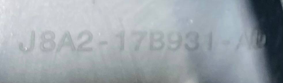 LR112658 Bracket of bumper rear left Range Rover Velar L560 (2018-) Used - Image 16