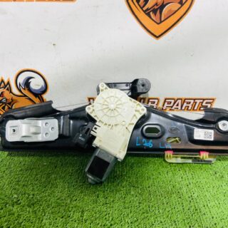 LR114598 Window lifter rear left RANGE ROVER EVOQUE NEW (L551) 2019- Used cost 140 € in stock 2 pcs.