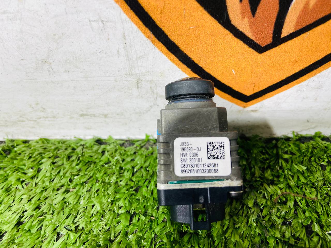 LR118146 Rear view camera Land Rover Discovery Sport L550 Used - Image 12