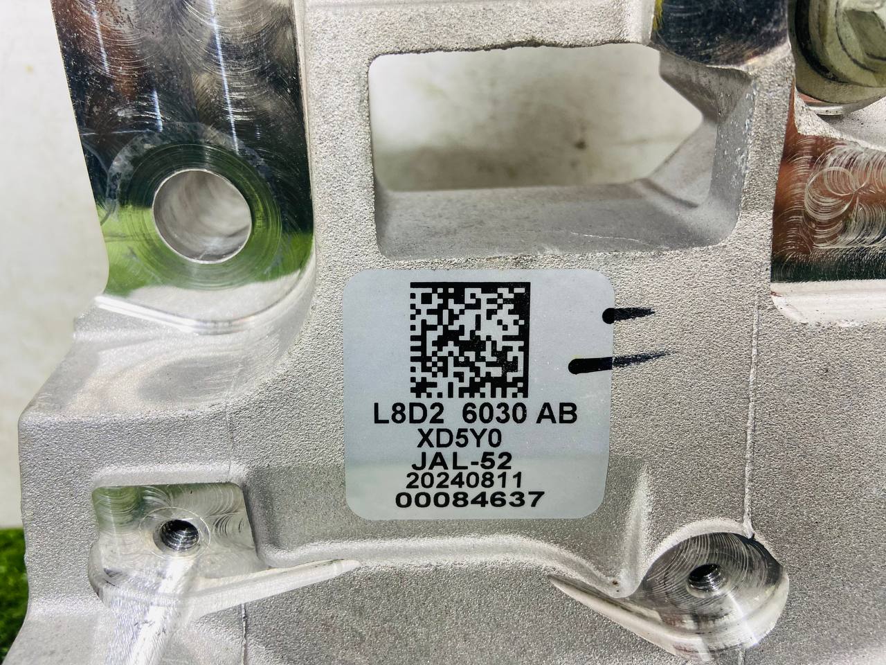 LR127817 Engine Bracket Range Rover Evoque New L551 (2019-) used cost 90 € in stock 3 pcs.