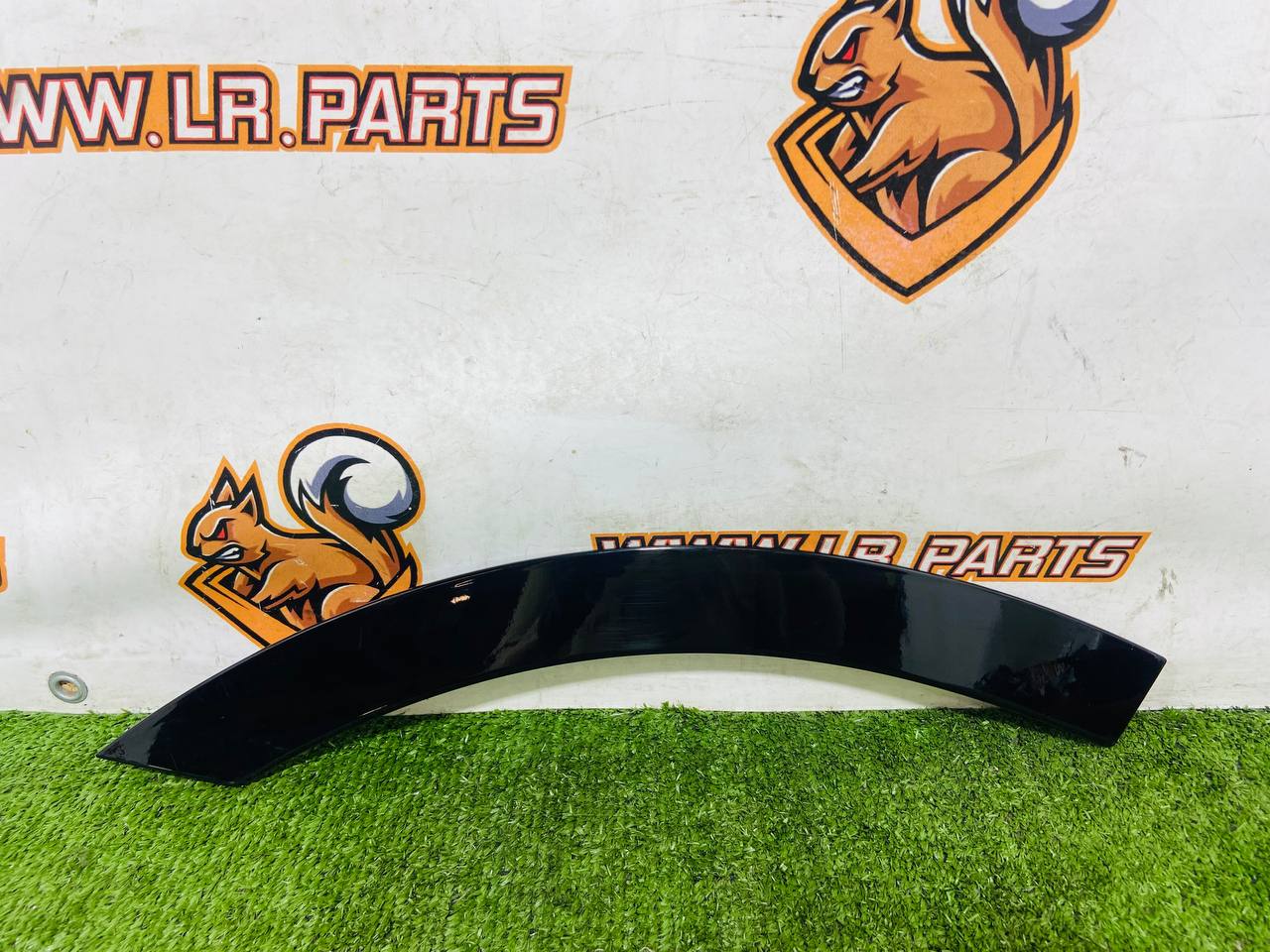 LR128132 Molding of the rear right door arched Land Rover Discovery Sport L550 (2015-) Used - Image 27