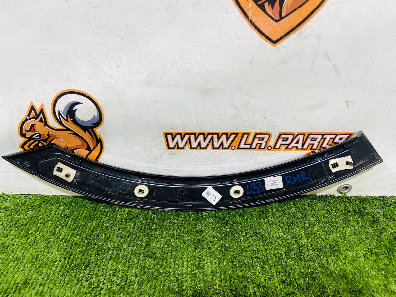 LR128132 Molding of the rear right door arched Land Rover Discovery Sport L550 (2015-) Used - Image 28