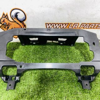 LR142191 Mounting bracket for the dashboard Land Rover New Defender L663 (2020-) Used cost  € in stock 1 pcs.