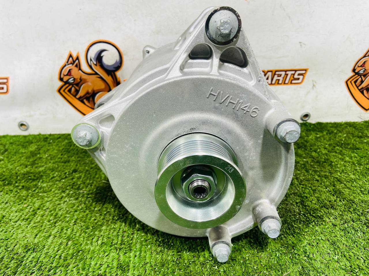 LR145361 Alternator Range Rover Evoque New L551 (2019-) used cost 550 € in stock 1 pcs.