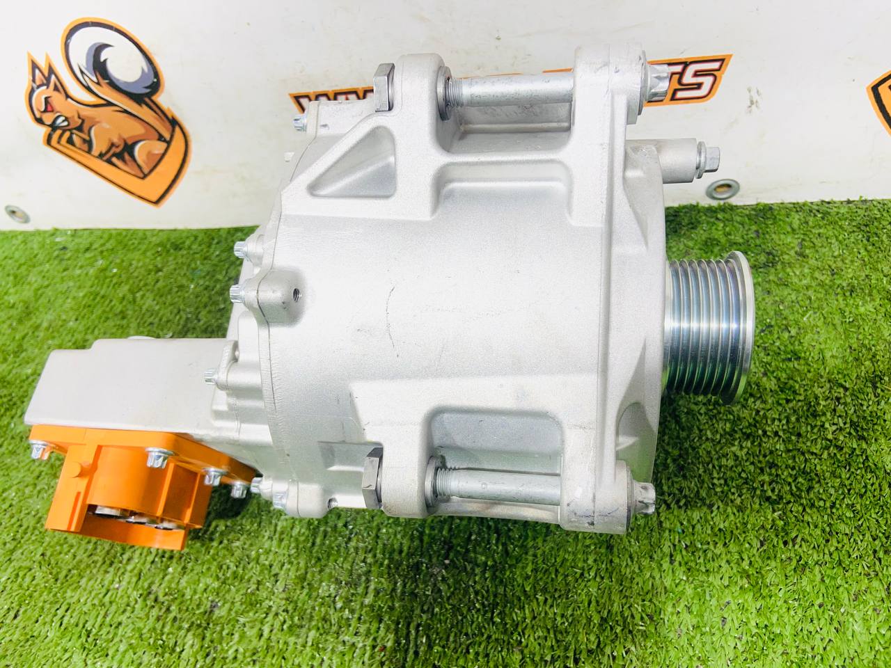 LR145361 Alternator Range Rover Evoque New L551 (2019-) used cost 550 € in stock 1 pcs.