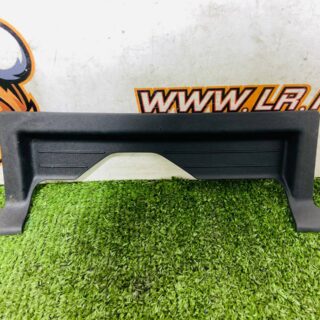 LR146177 Installation of RHD dashboard panel in the glove compartment of Land Rover New Defender L663 (2020-) Used cost  € in stock 1 pcs.