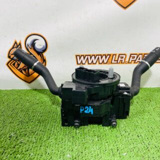 LR163538 Steering wheel switch assembly without heating Range Rover Sport L461 (2023-) Used cost  € in stock 3 pcs.