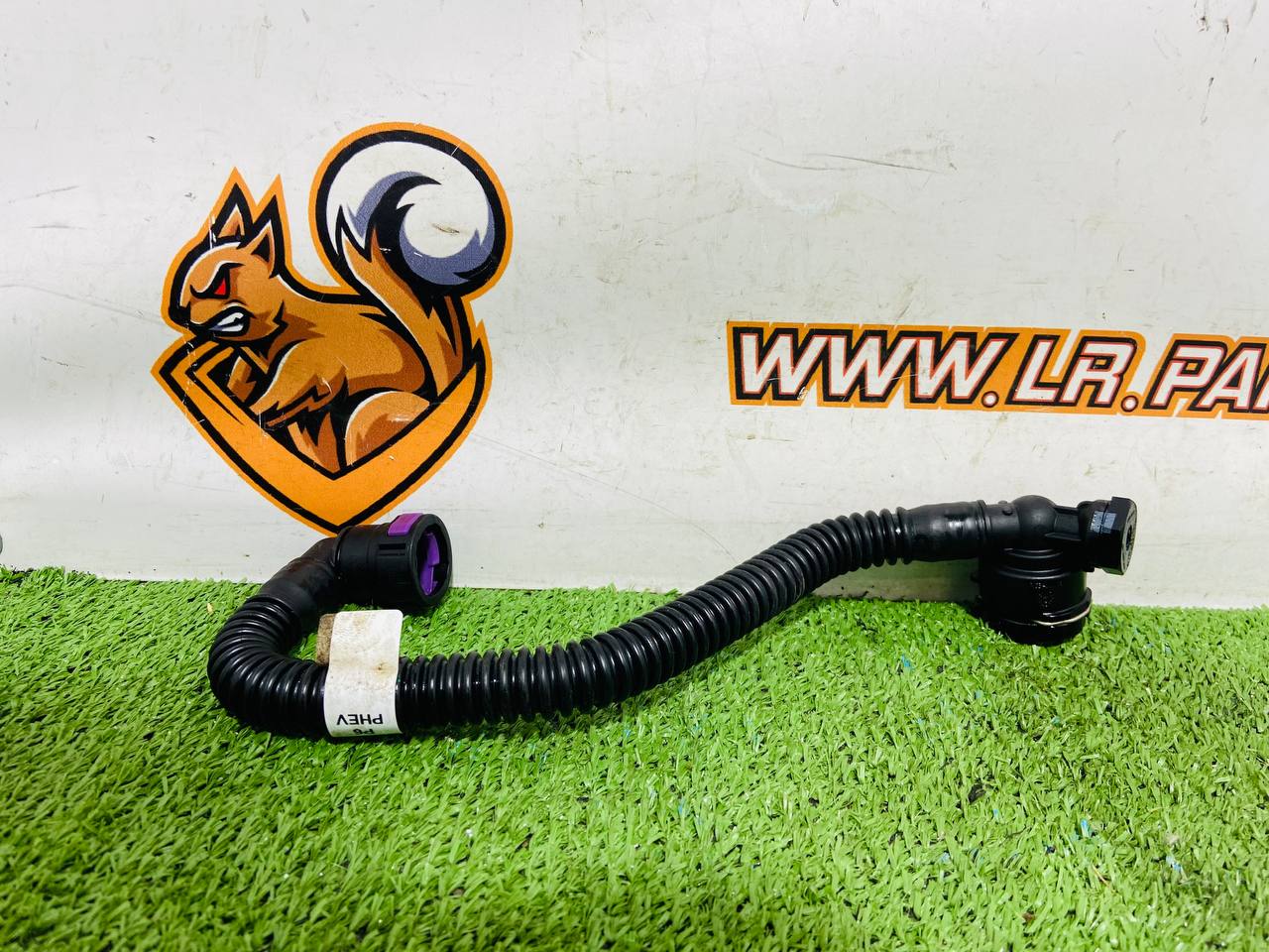 LR165080 Cooling hose Range Rover Sport L461 (2023-) Used cost 30 € in stock 1 pcs.
