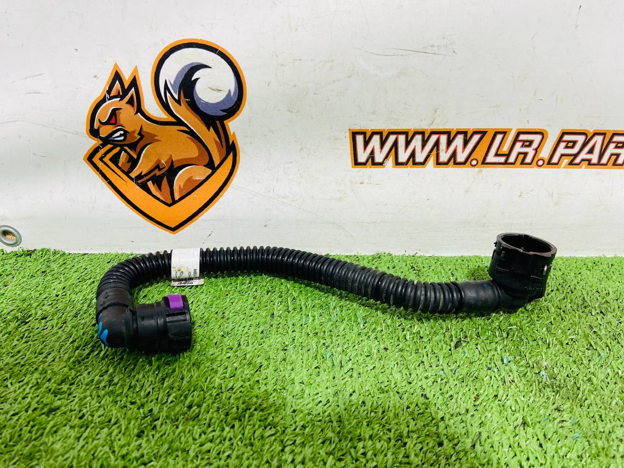 LR165080 Cooling hose Range Rover Sport L461 (2023-) Used cost 30 € in stock 1 pcs.