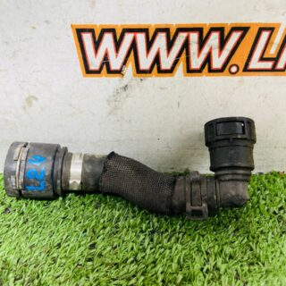 LR165230 Cooling hose of the traction battery intake for Range Rover Sport L461 (2023-) Used cost € in stock 2 pcs.