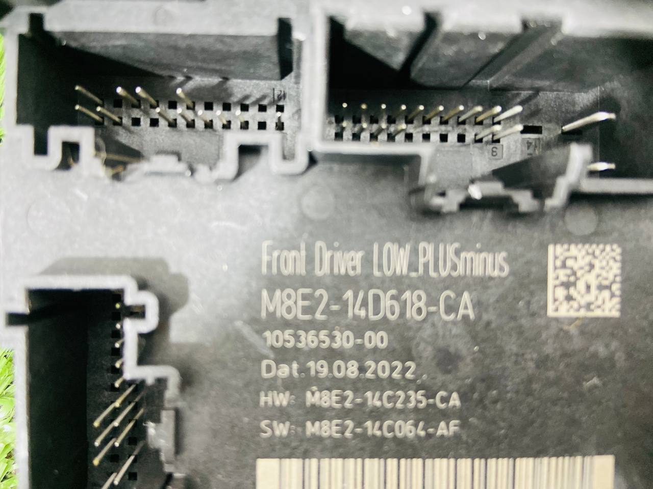 LR174684 Driver's door control unit Land Rover Discovery 5 L462 (2017-) Used cost € in stock 3 pcs.