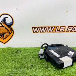 LR181401 Ventilation motor for front seat back Range Rover Sport L461 (2023-) Used cost  € in stock 2 pcs.