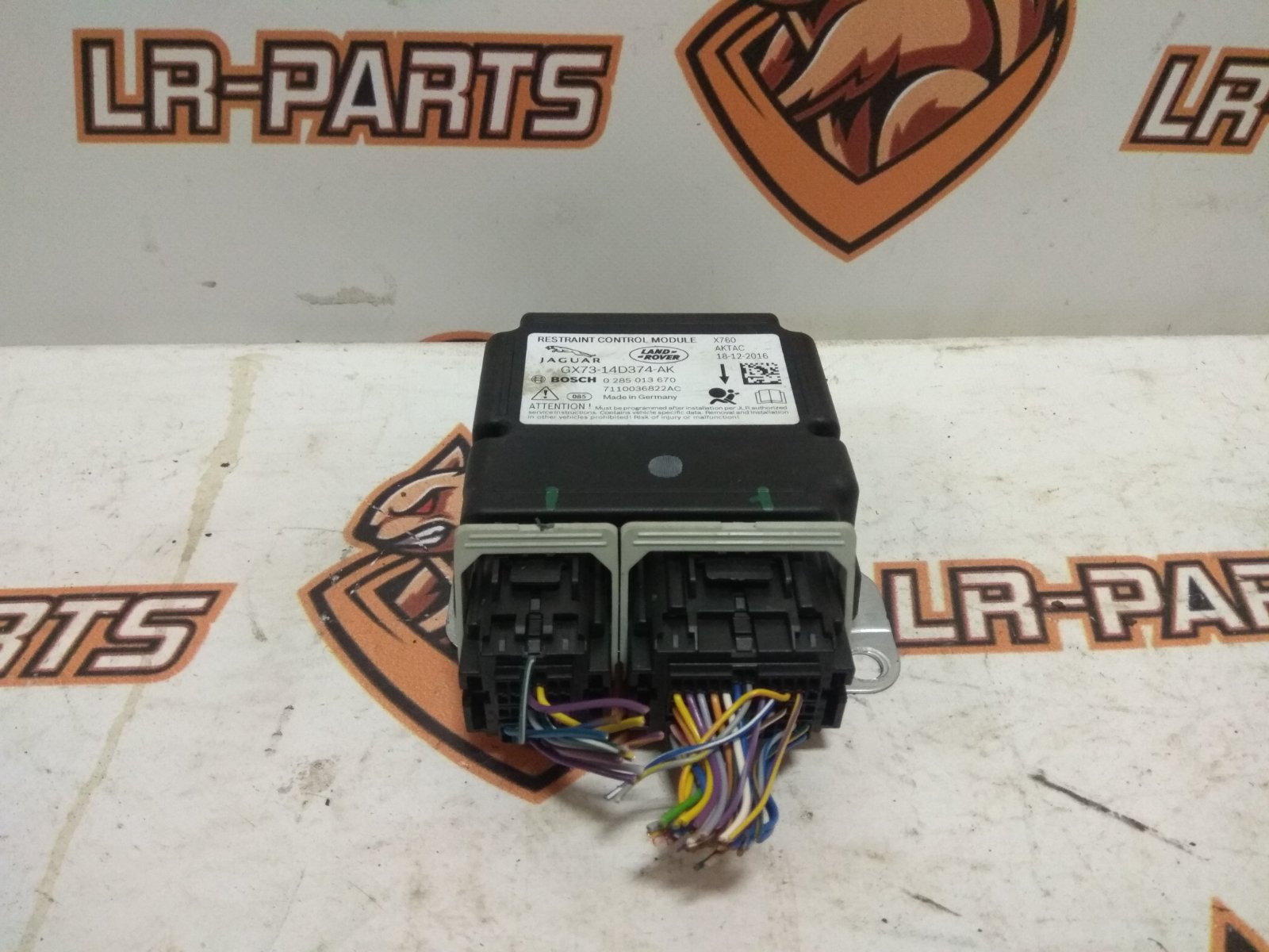 T2H19065 AIRBAG Control Unit for Jaguar F-Pace X761 (2017-) Used - Image 15