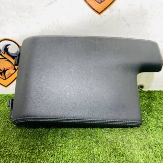 T2H23895QKW Armrest of the central console Jaguar F-Pace X761 (2017-) Used cost € in stock 1 pcs.