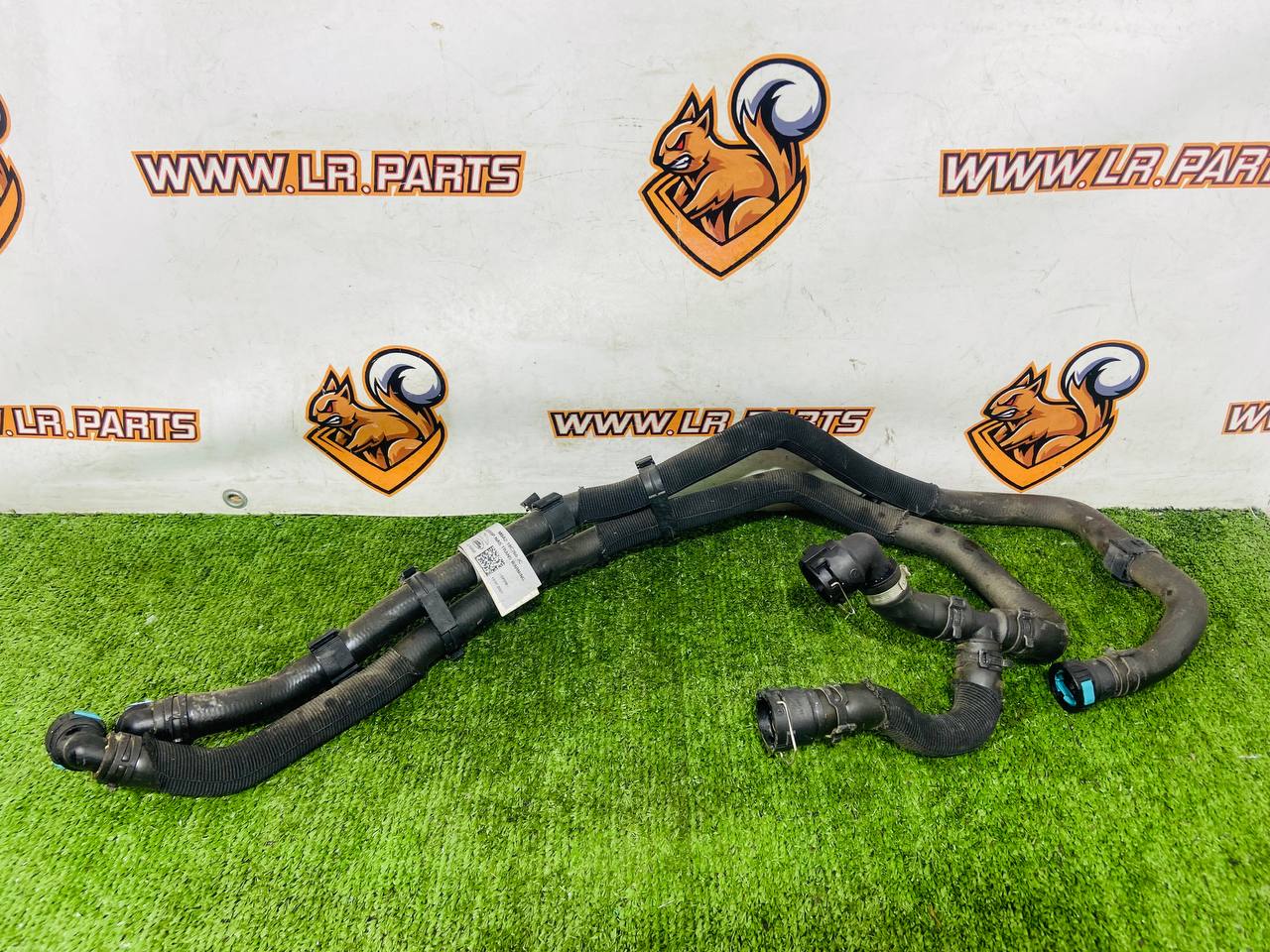 T2H46733 Heater hose Jaguar F-Pace X761 (2017-) Used cost € in stock 1 pcs.