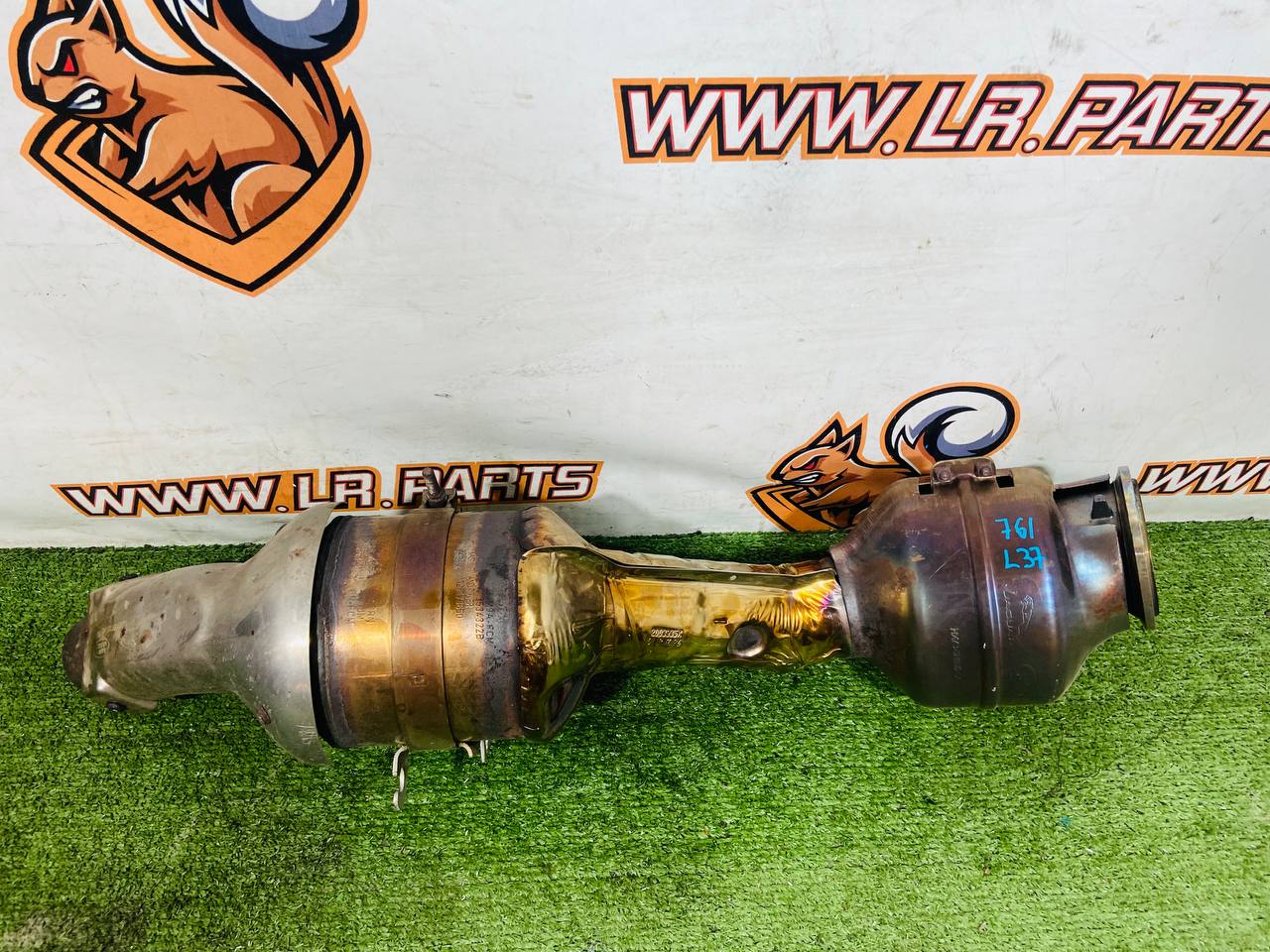 T2H57631 Catalytic Converter 2.0ie AJ20P6 Ingenium Jaguar F-Pace X761 (2017-) Used cost 1 100 € in stock 1 pcs.