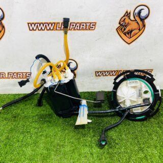 T2R14413 Fuel pump assembly Jaguar F-Type X152 (2014-) Used cost  € in stock 1 pcs.