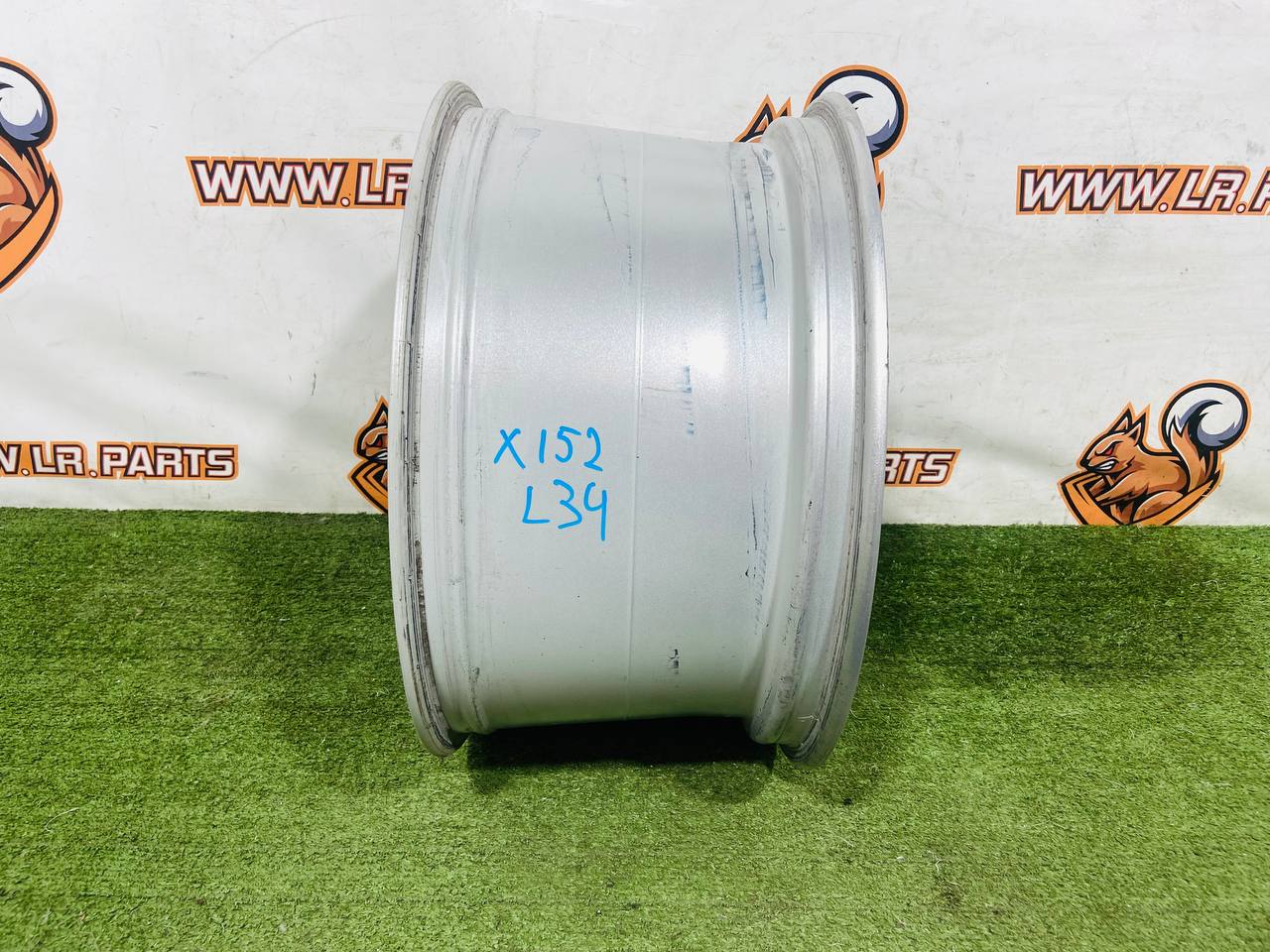 T2R17515 Wheel rim R20x9J 10.5Jx20CH Sparkle Silver Jaguar F-Type X152 (2014-) Used - Image 15