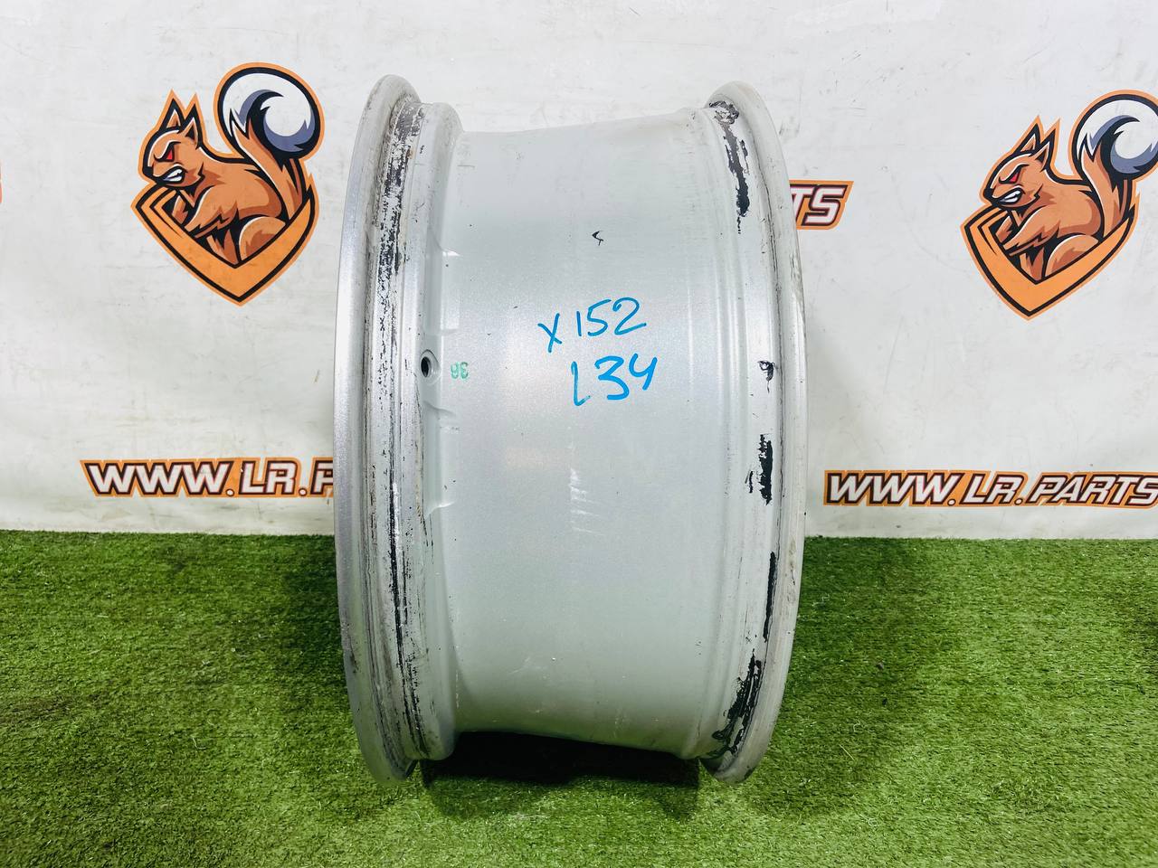 T2R17515 Wheel rim R20x9J 10.5Jx20CH Sparkle Silver Jaguar F-Type X152 (2014-) Used - Image 26