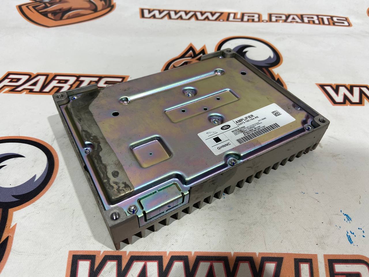 T2R28219 AUDIO Amplifier Jaguar F-Pace X761 (2017-) Used cost 300 € in stock 1 pcs.