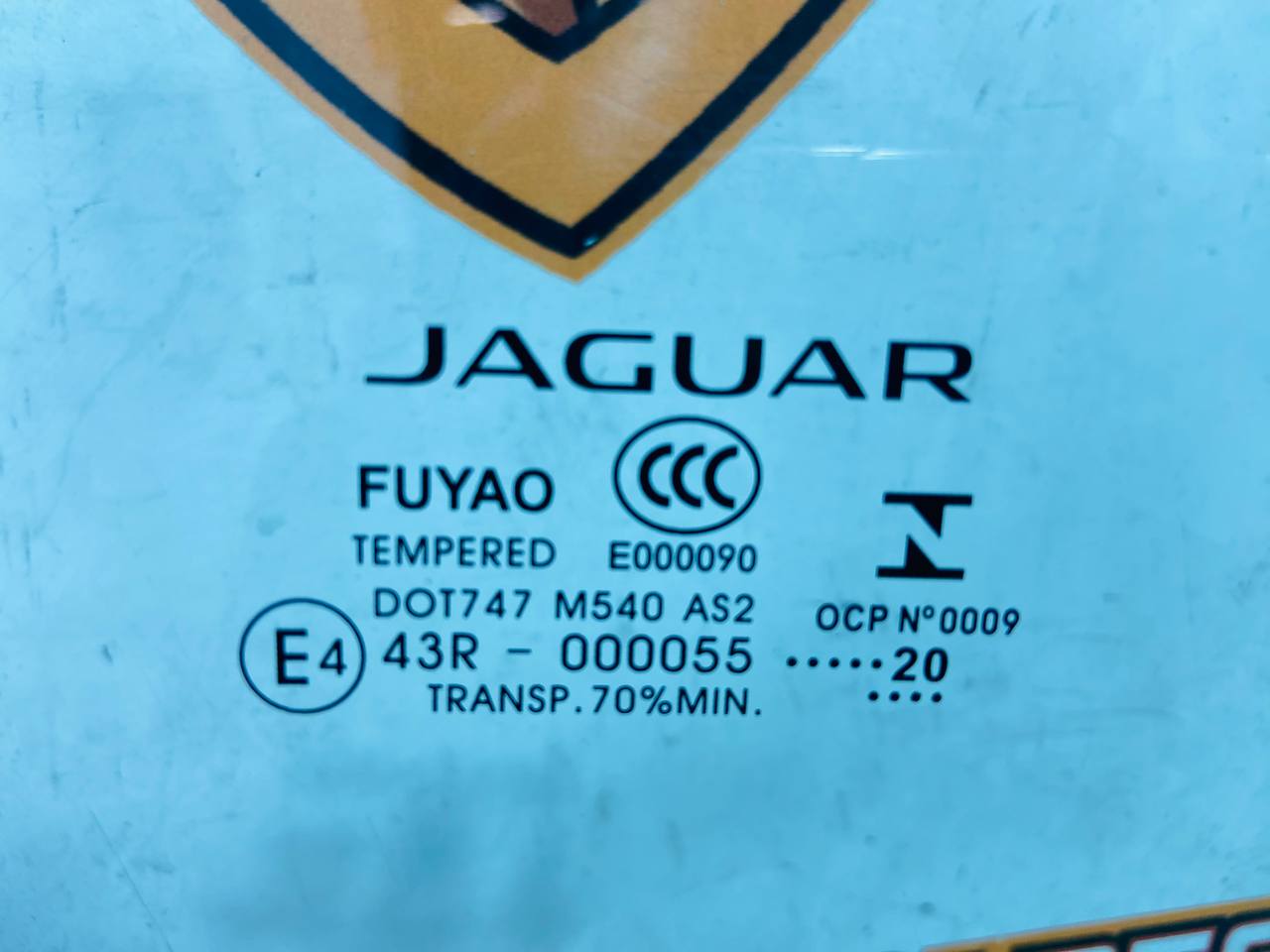 T2R7476 Right door glass Jaguar F-Type X152 (2014-) Used cost € in stock 2 pcs.