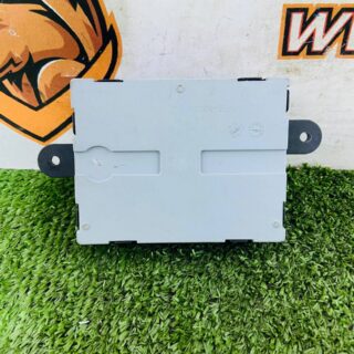 T2R80527 Control unit for rear door passenger side Jaguar F-Pace X761 (2017-) Used cost  € in stock 1 pcs.