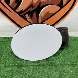 T4A1163 Fuel cap flap Jaguar F-Pace X761 (2017-) Used cost 50 € in stock 1 pcs.