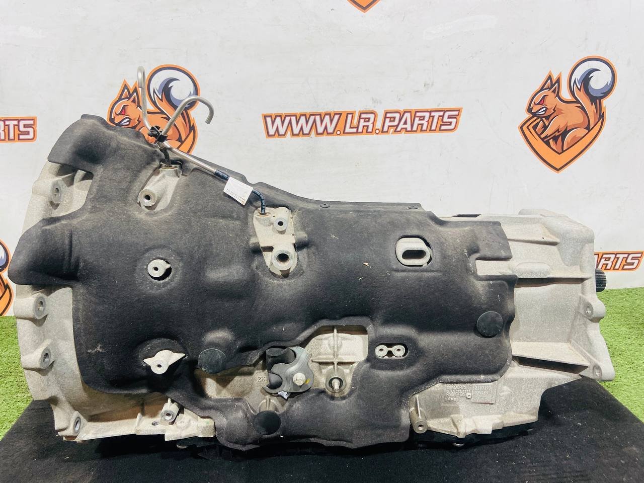 T4A11683 Automatic transmission 2.0 gasoline 8HP51 rest 2023-, mileage 017155 miles Jaguar F-Pace X761 (2017-) Used cost € in stock 1 pcs.