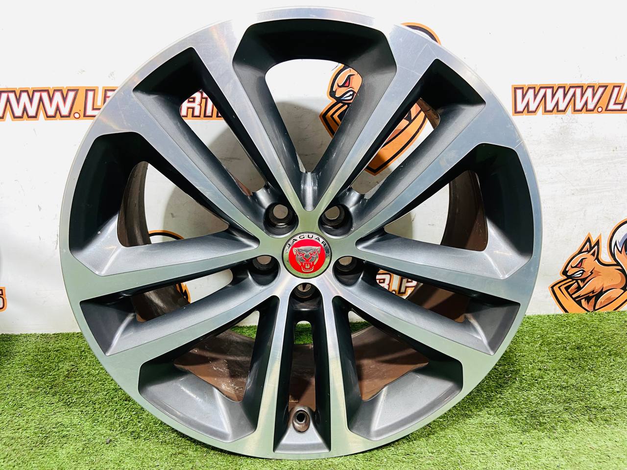 T4A12372 Wheel rim 8.5*19/5*108/45 CB 63.3 R19 Jaguar F-Pace X761 (2017-) Used - Image 21