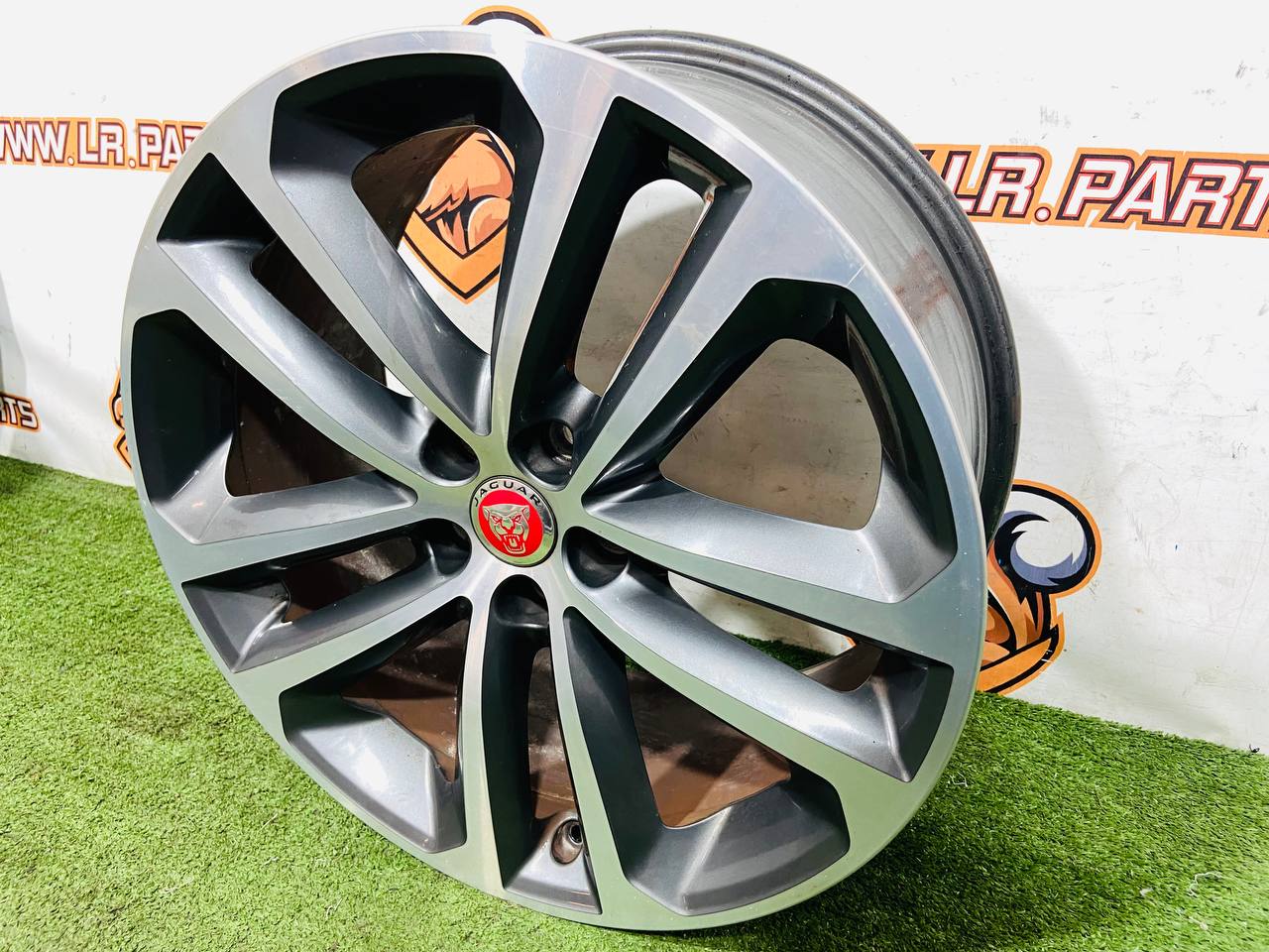 T4A12372 Wheel rim 8.5*19/5*108/45 CB 63.3 R19 Jaguar F-Pace X761 (2017-) Used - Image 23