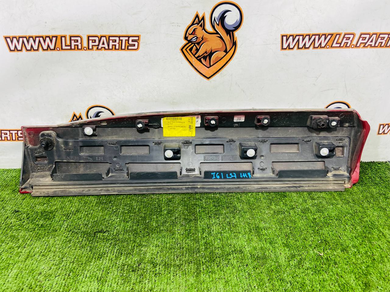 T4A13646LML Lower rear left door molding for Jaguar F-Pace X761 (2017-) Used cost 80 € in stock 1 pcs.