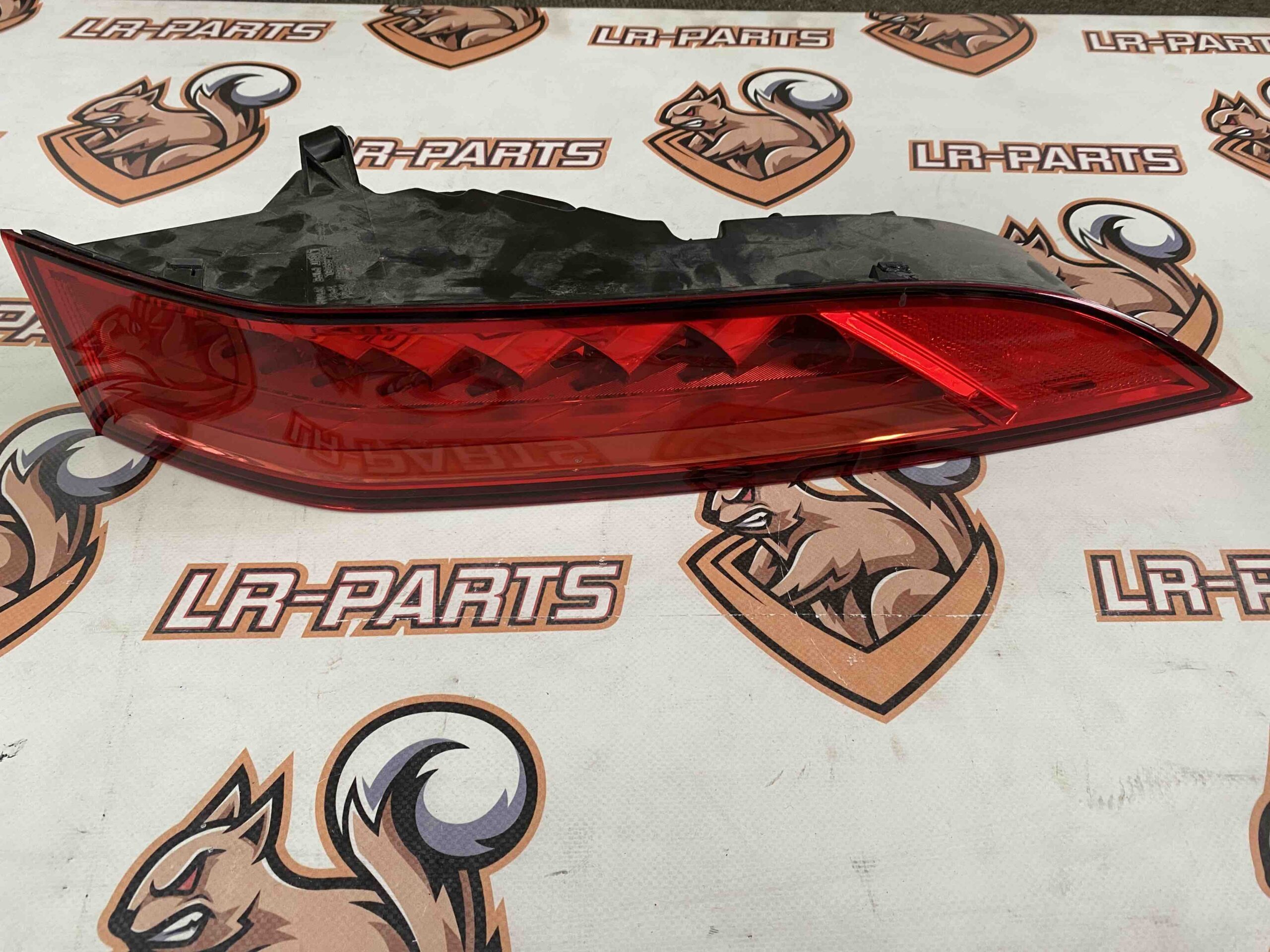 T4A37907 Right rear wing lantern USA Jaguar F-Pace X761 (2017-) Used cost 150 € in stock 1 pcs.