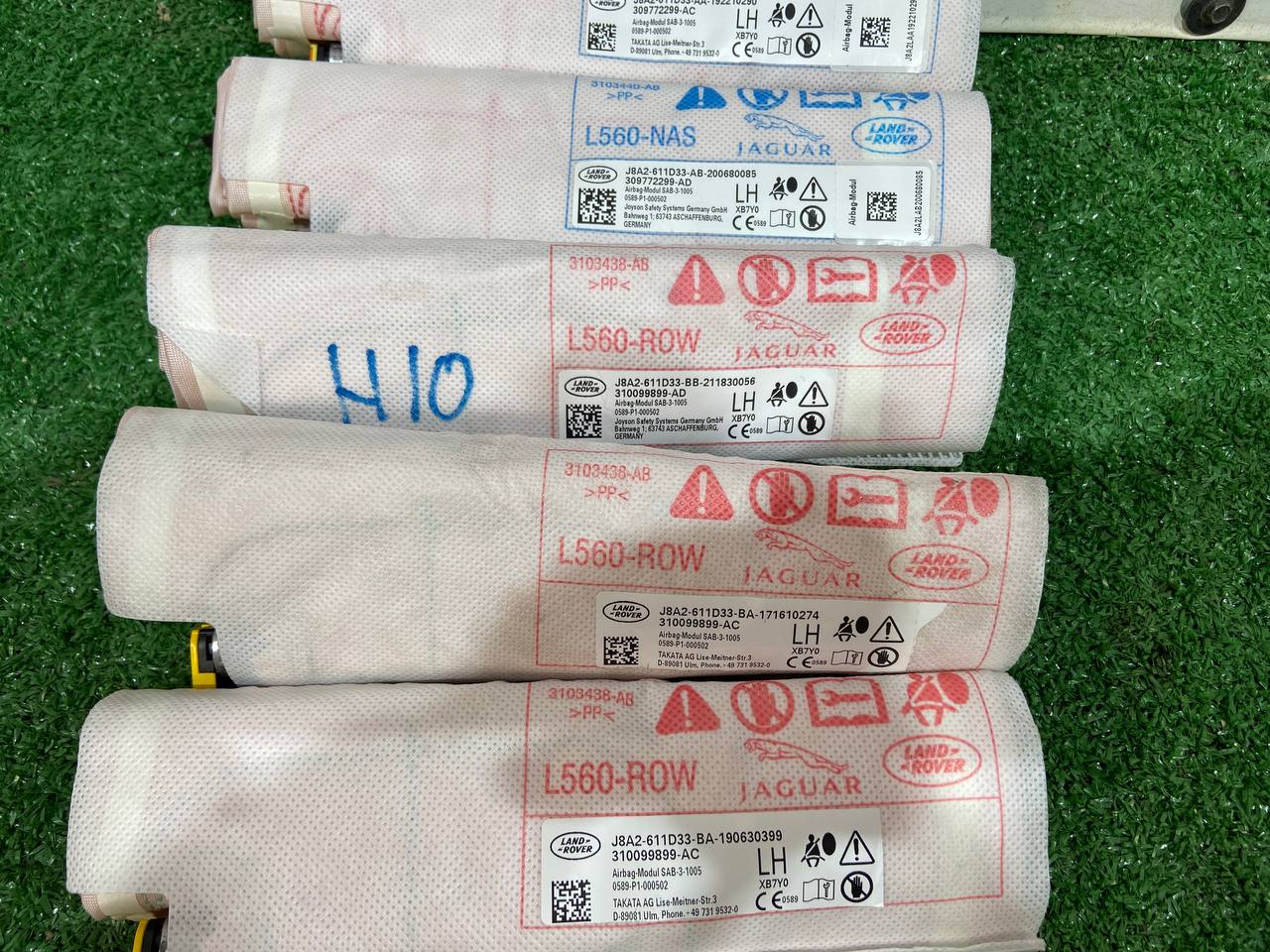 T4A38733 Left Seat Airbag for Jaguar I-Pace X590 (2018-) Used cost 150 € in stock 16 pcs.