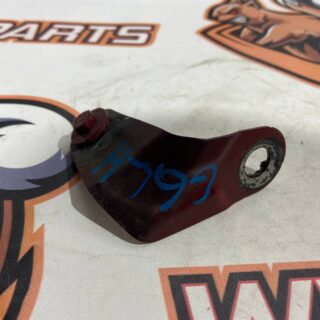 T4A6048 Mounting bracket for left wing Jaguar F-Pace X761 (2017-) Used cost 5 € in stock 1 pcs.