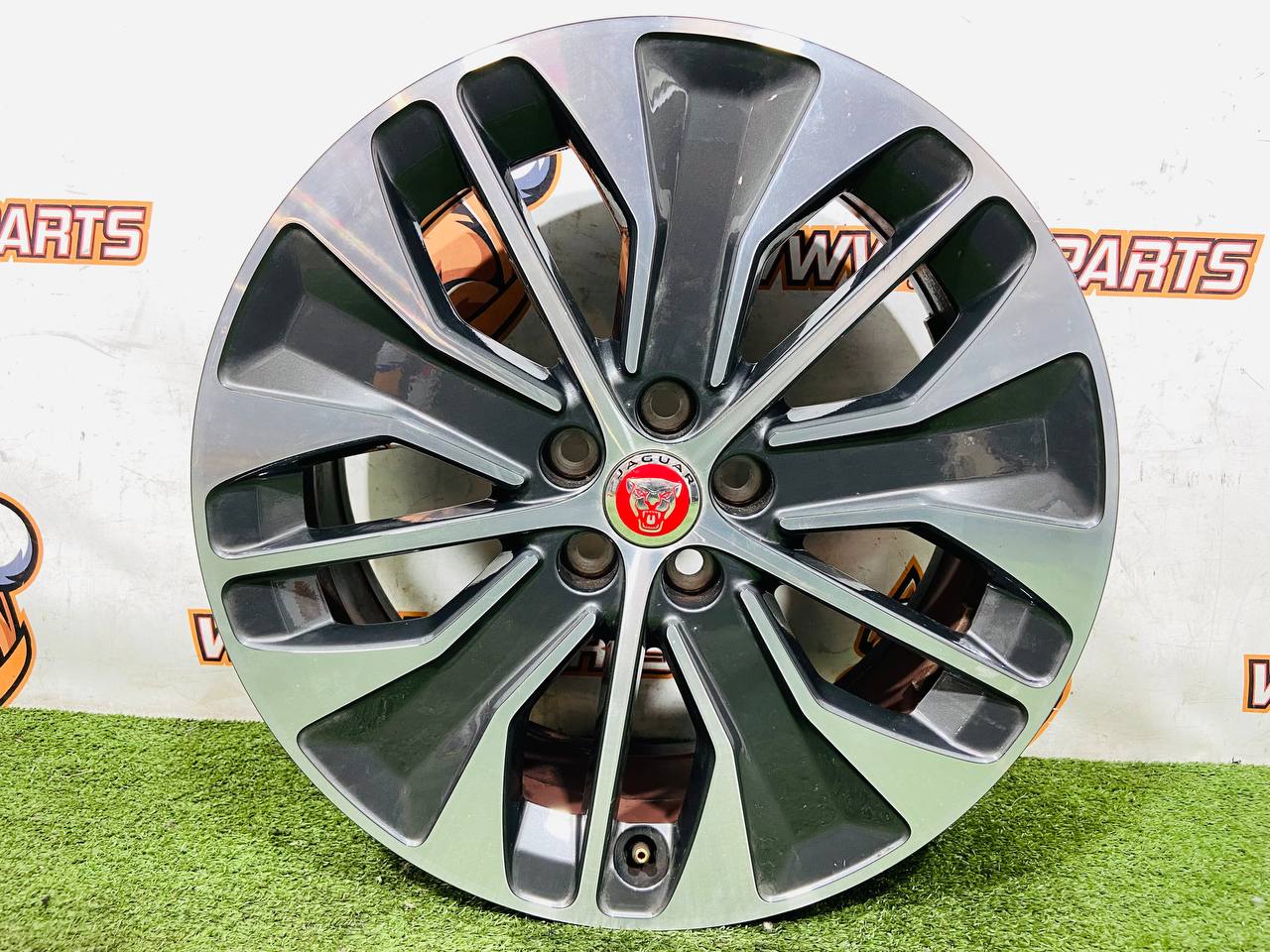T4K11670 Wheel disc 7.5*19/5*108/45 Jaguar I-Pace X590 (2018-) Used - Image 25