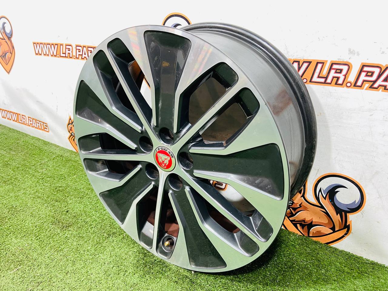 T4K11670 Wheel disc 7.5*19/5*108/45 Jaguar I-Pace X590 (2018-) Used - Image 26