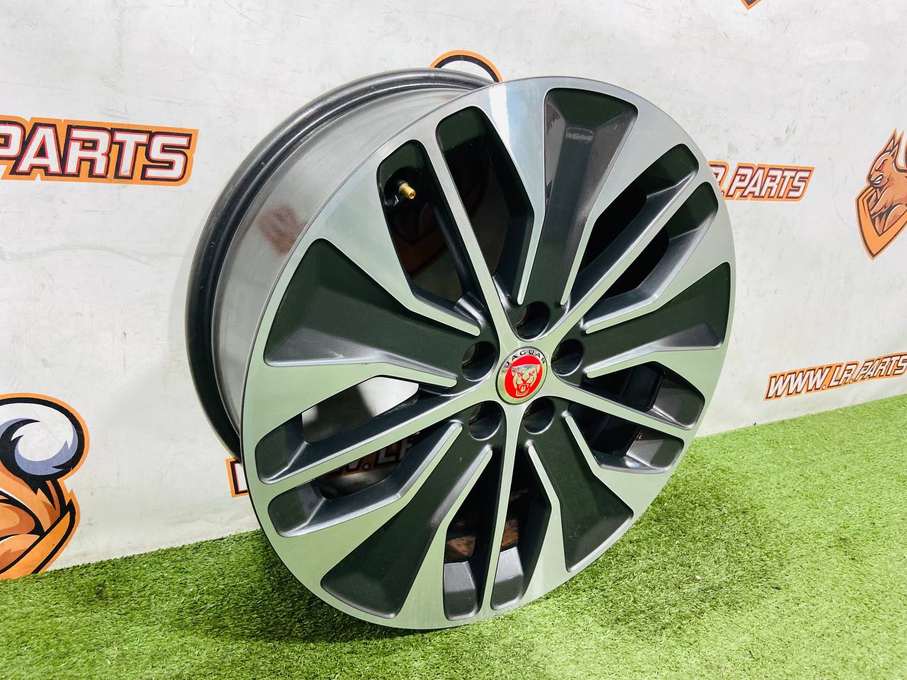 T4K11670 Wheel disc 7.5*19/5*108/45 Jaguar I-Pace X590 (2018-) Used - Image 42