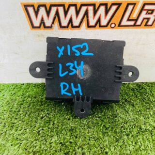 T4N22496 Comfort module for Jaguar F-Type X152 (2014-) driver door, used. cost 60 € in stock 1 pcs.