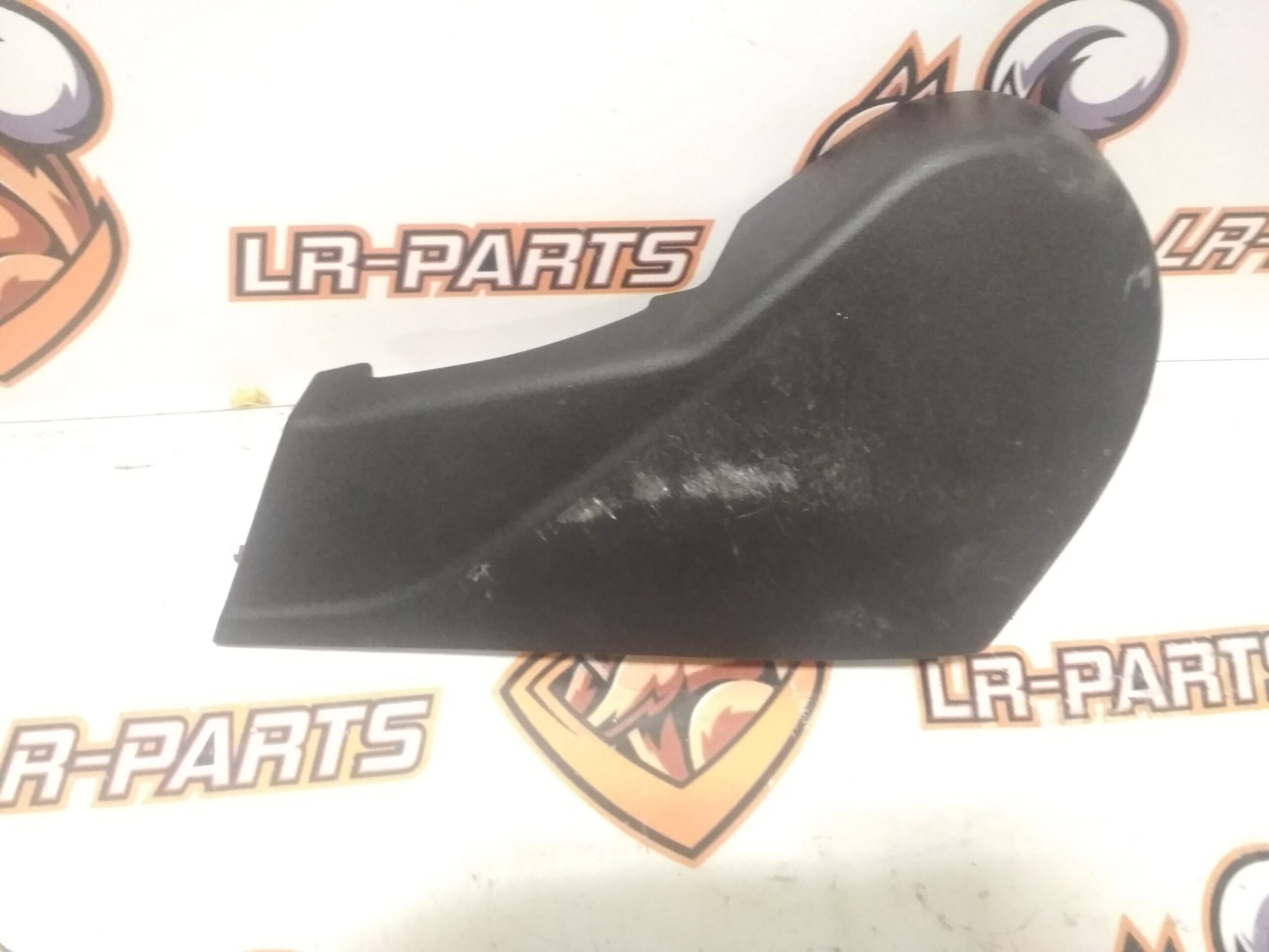 T4N2799PVJ Left lower section seat cover Jaguar F-Pace X761 (2017-) Used cost 15 € in stock 1 pcs.