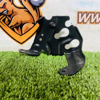 522123583 Rear air suspension valve bracket Range Rover Sport L461 (2023-) Used cost € in stock 1 pcs.