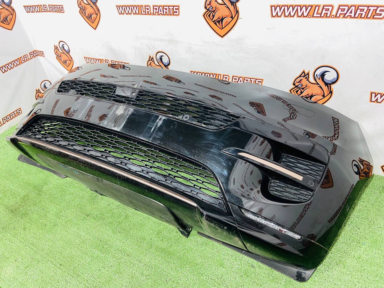 540123554LML Front assembly bumper for Range Rover Sport L461 (2023-) Used - Image 36