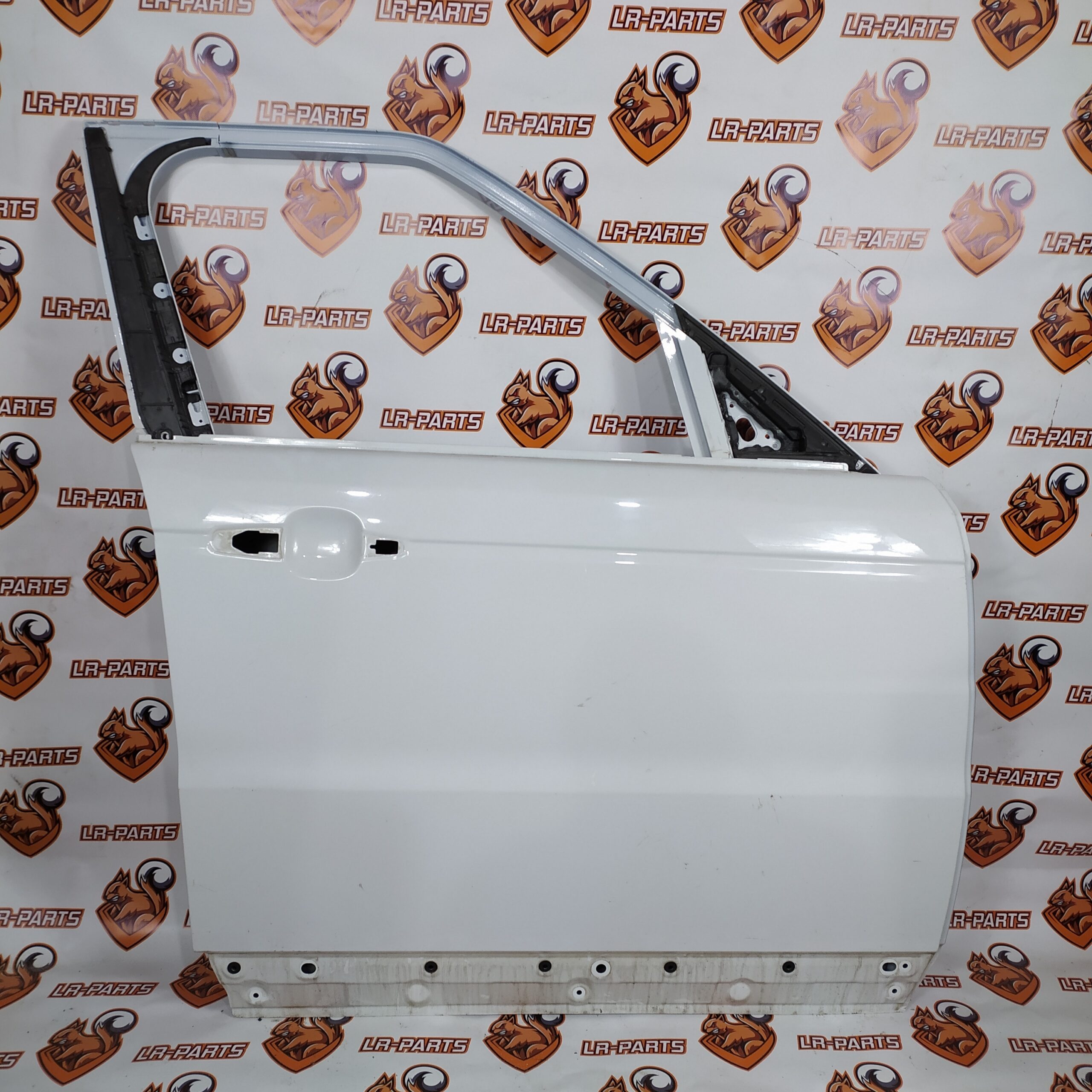 LR044226 Front Right Door Range Rover Sport L494 (2014-2022) Used - Image 48