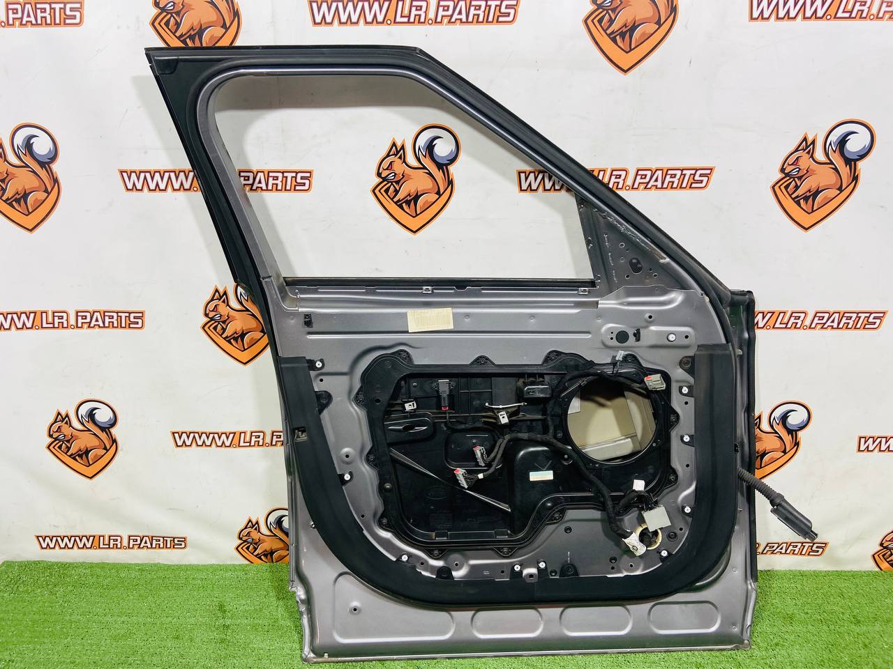 LR044227 Front Left Door for Range Rover Sport L494 (2014-2022) Used - Image 45