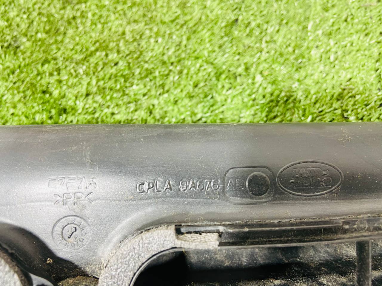 LR049313 Exhaust air channel right Range Rover Sport L494 (2014-2022) Used - Image 15