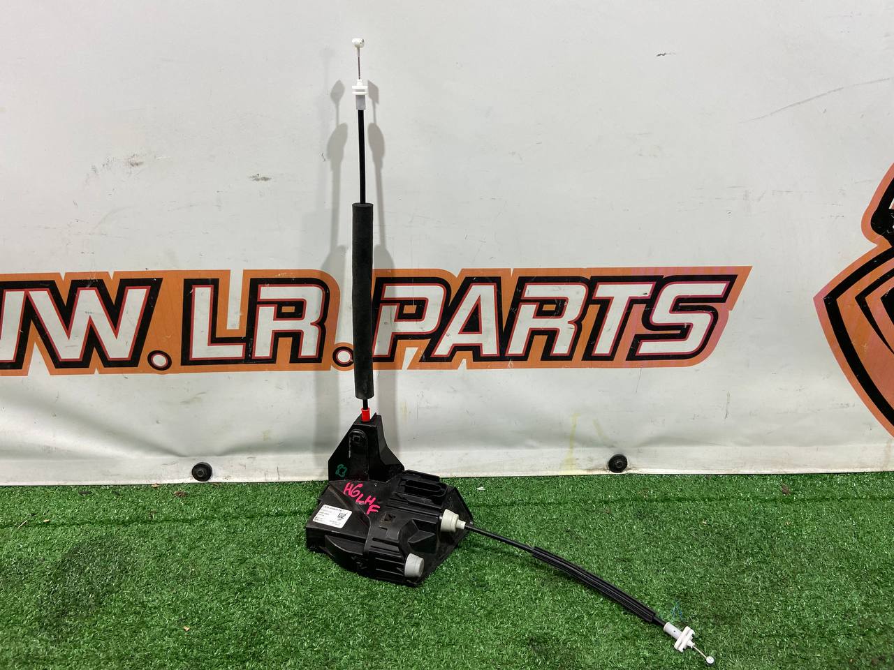 LR070441 Front left door lock RHD Range Rover Evoque New L551 (2019-) Used - Image 14
