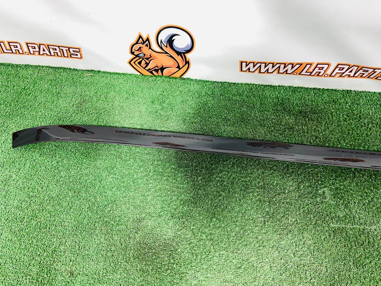 LR072889 Left exterior roof molding for Range Rover Sport L494 (2014-2022) Used - Image 14