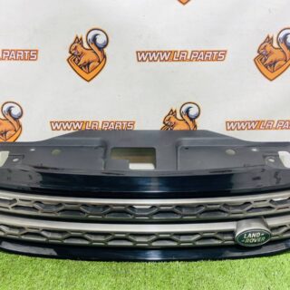 LR083007 Radiator grille dark atlas Land Rover Discovery 5 L462 (2017-) Used cost 250 € in stock 1 pcs.