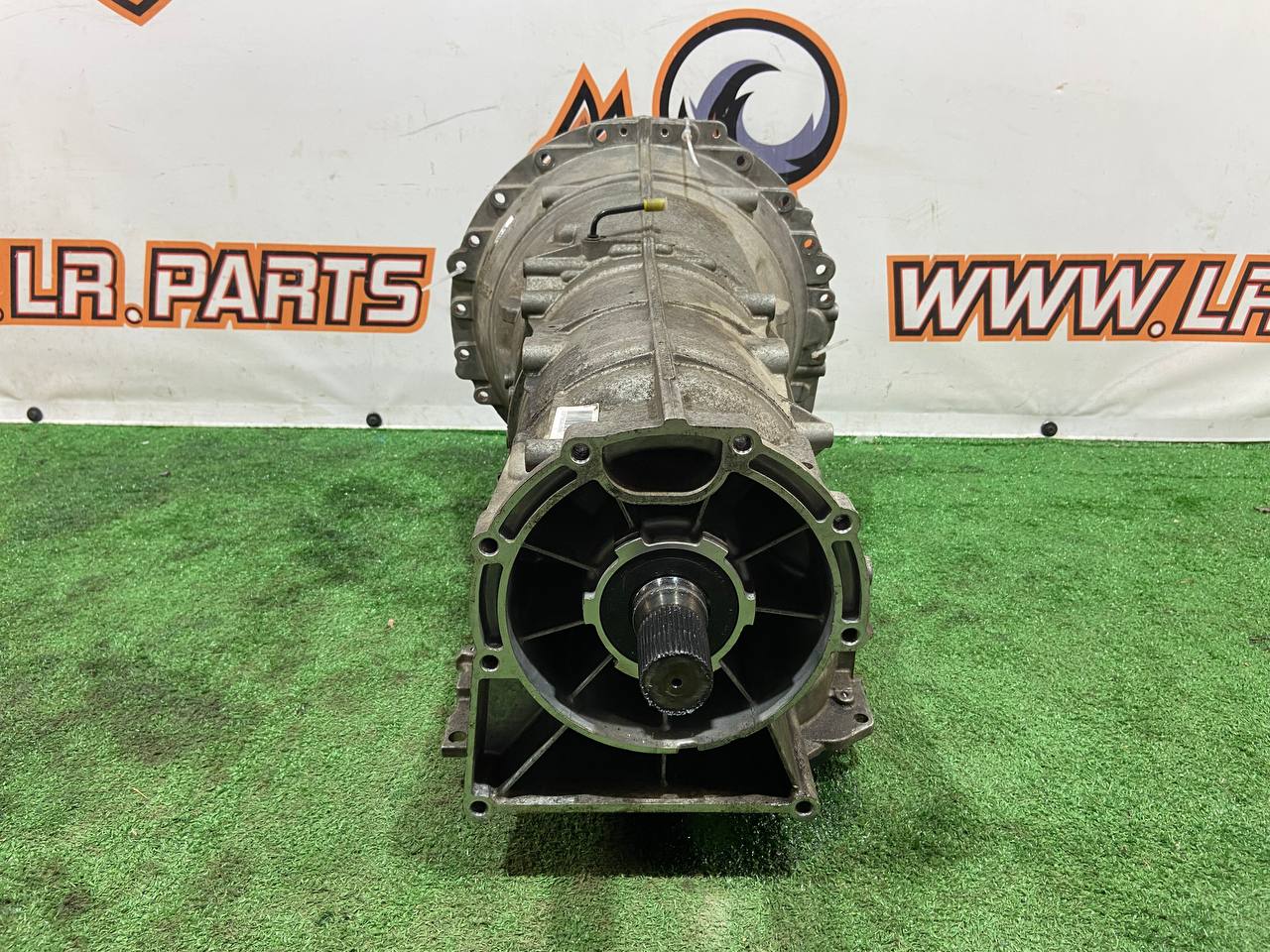 LR087234 AT (Automatic Transmission) 8-speed 8HP70 4WD Range Rover Sport L494 (2013-2023) Used - Image 30