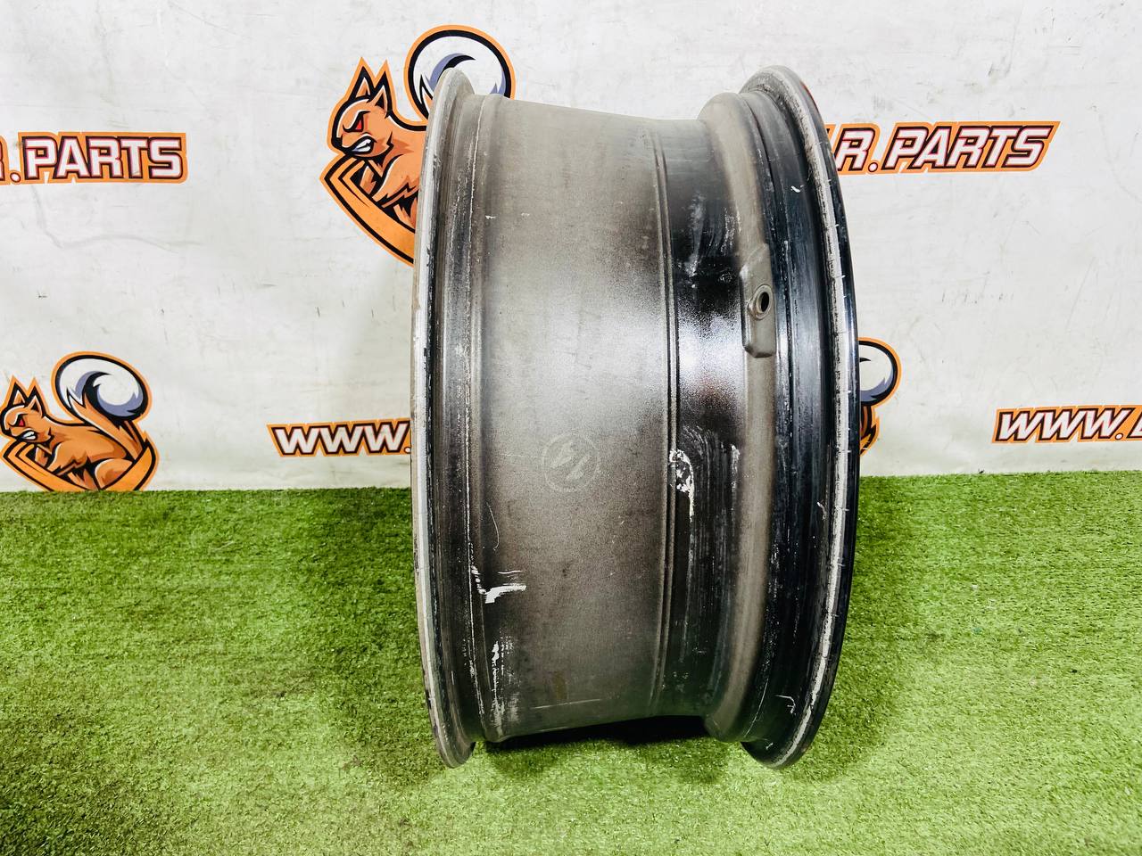 LR091540 Wheel rim 8.5*20/5 Range Rover Velar L560 (2018-) Used - Image 26